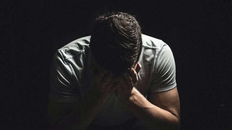 التعامل مع الخسارة والحزن بوعي نفسي